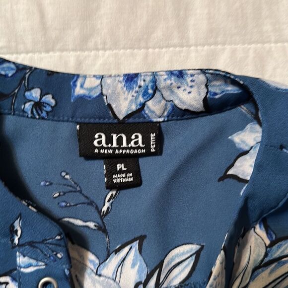 a.n.a. PL Indigo Blue White Black Floral Lace-up Long Sleeve High Low Blouse - Picture 10 of 11